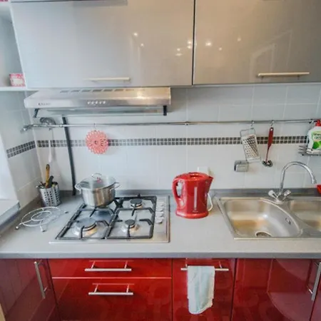 Studio On Nezavisimosti 57 Apartment